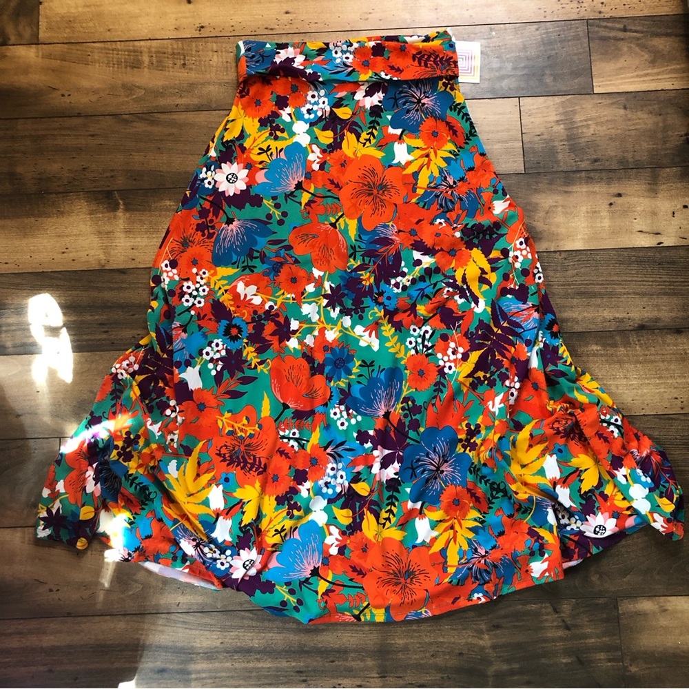 NWT LuLaRoe Maxi Skirt Tropical Floral Medium